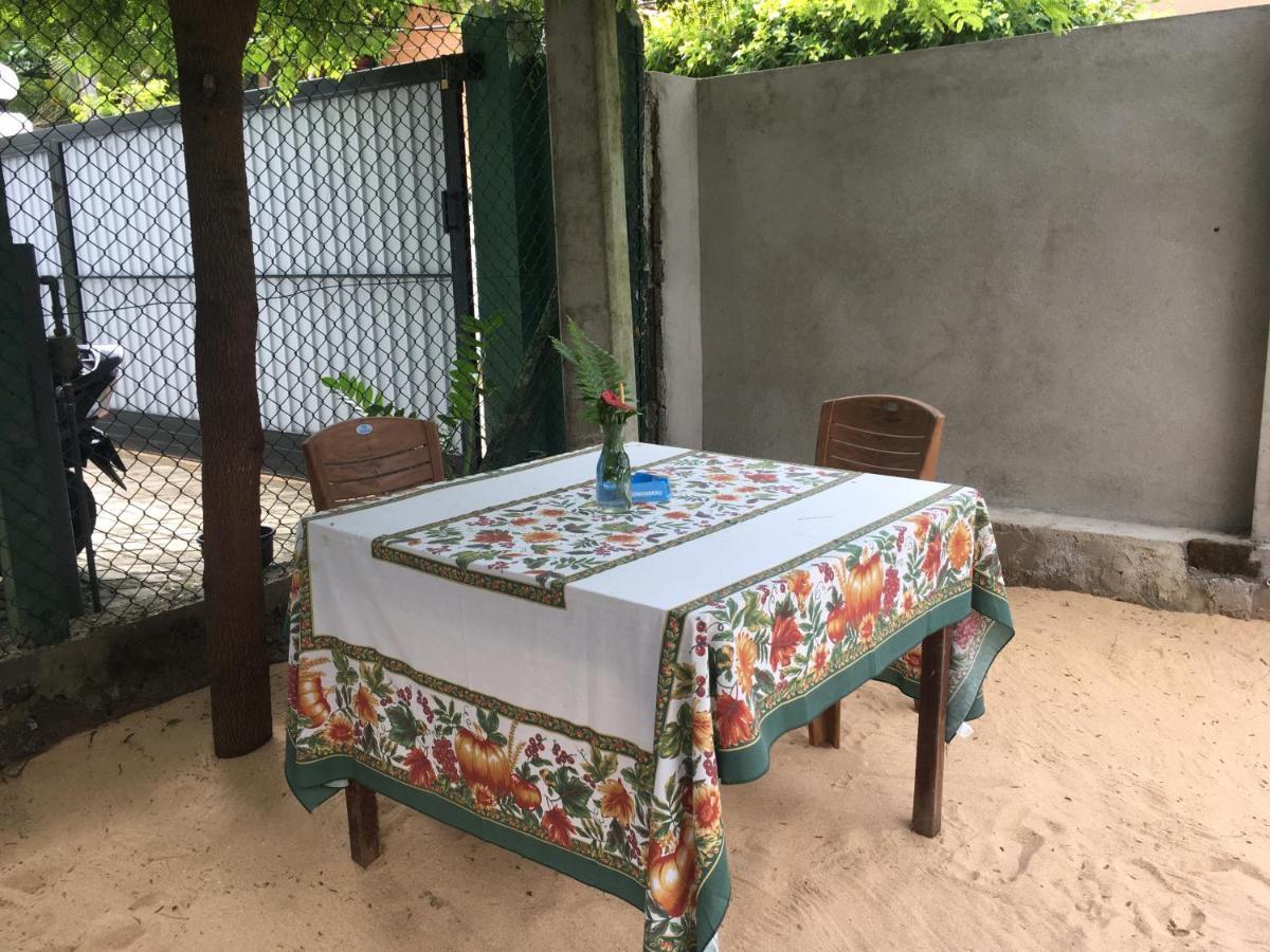 Anthony Guesthouse Hikkaduwa Eksteriør bilde